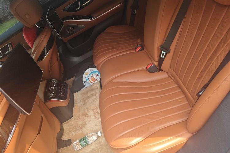 Used Mercedes-Benz S-Class 2021 S 400 L Luxury Model Left Rear Seat
