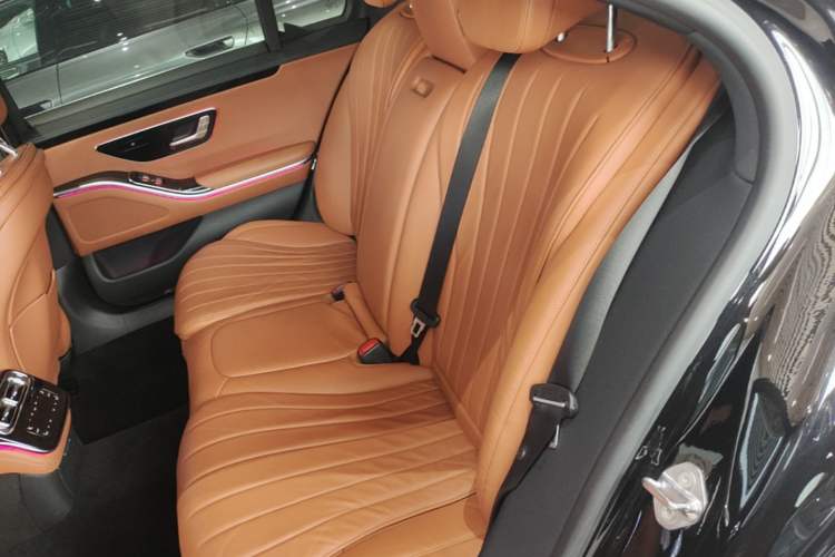 Used Mercedes-Benz S-Class 2021 S 400 L Business Model Left Rear Seat