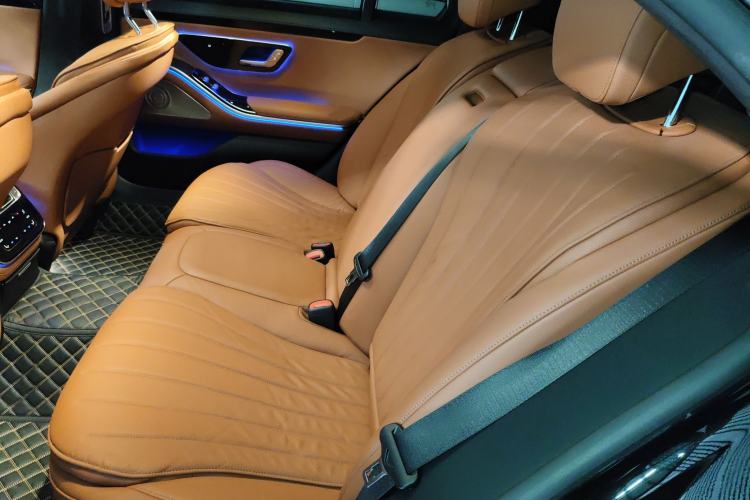 Used Mercedes-Benz S-Class 2021 S 400 L Business Model Left Rear Seat