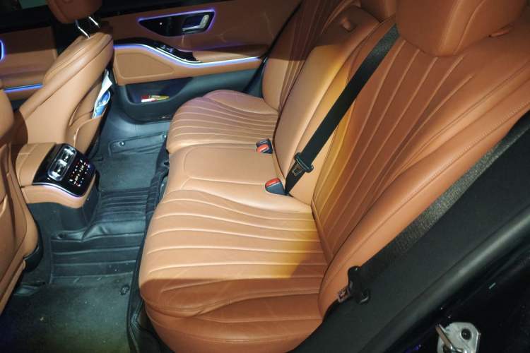 Used Mercedes-Benz S-Class 2021 S 400 L Business Model Left Rear Seat