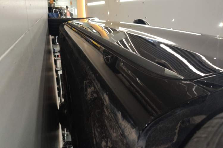Used Mercedes-Benz S-Class 2021 S 400 L Business Model Left Side Sill
