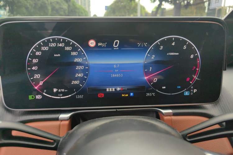 Used Mercedes-Benz S-Class 2021 S 400 L Business Model Odometer Close Up
