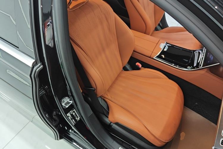 Used Mercedes-Benz S-Class 2021 S 400 L Business Model Right Front Seat