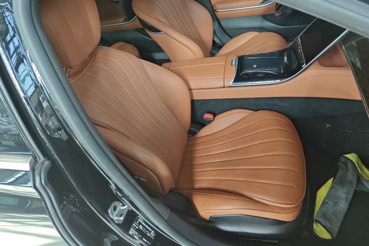 Used Mercedes-Benz S-Class 2021 S 400 L Luxury Model Right Front Seat