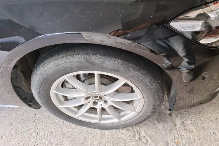 Used Mercedes-Benz S-Class 2021 S 400 L Business Model Right Front Wheel Hub