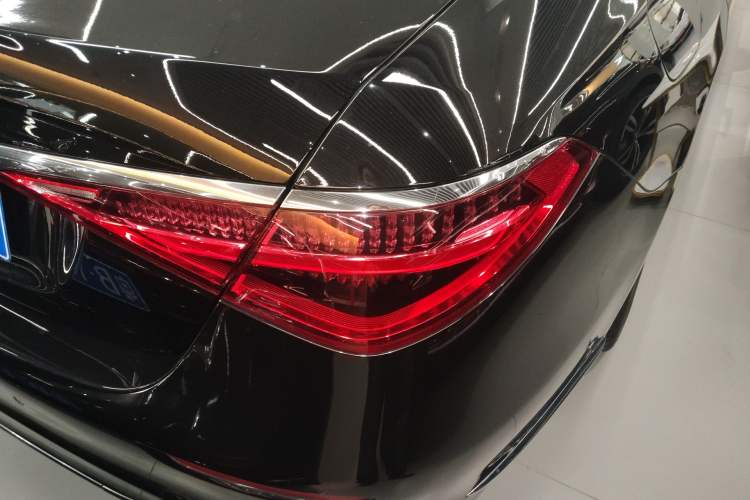 Used Mercedes-Benz S-Class 2021 S 400 L Business Model Right Rear Taillight