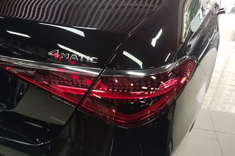 Used Mercedes-Benz S-Class 2021 S 450 L 4MATIC Right Rear Taillight