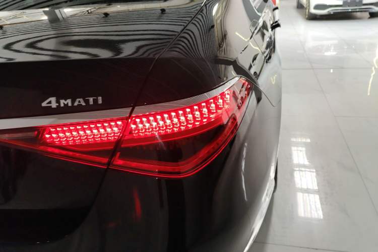 Used Mercedes-Benz S-Class 2021 S 400 L Business Model Right Rear Taillight