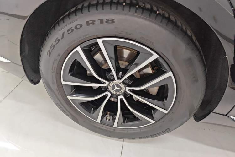 Used Mercedes-Benz S-Class 2021 S 400 L Business Model Right Rear Wheel Hub