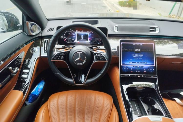 Used Mercedes-Benz S-Class 2021 Restyled S 400 L Luxury Edition Steering Wheel