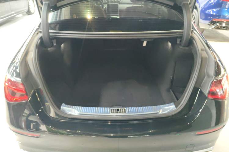 Used Mercedes-Benz S-Class 2021 S 400 L Business Model Trunk