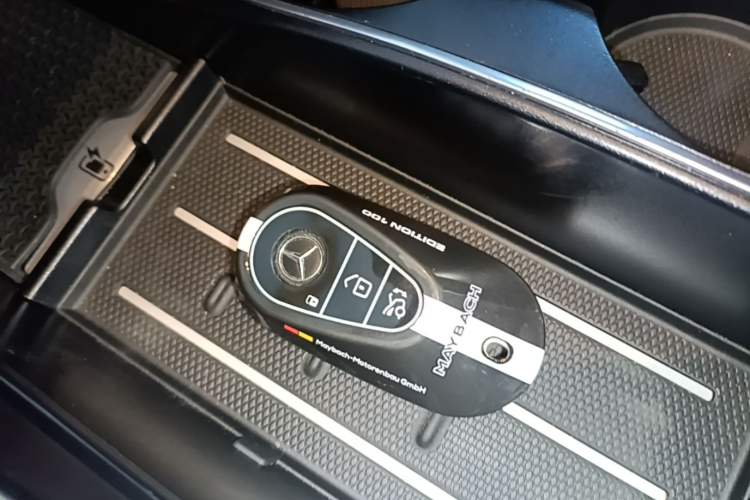Used Mercedes-Benz S-Class 2021 Restyled S 400 L Luxury Edition Vehicle Key