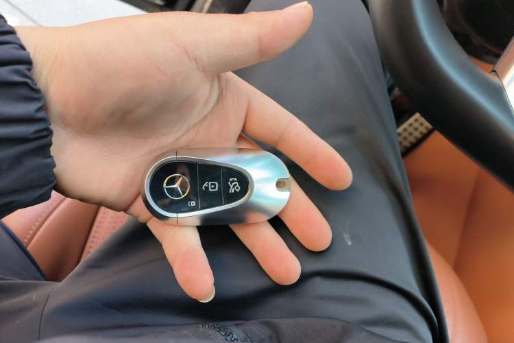 Used Mercedes-Benz S-Class 2021 S 450 L 4MATIC Vehicle Key