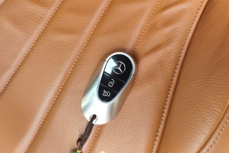 Used Mercedes-Benz S-Class 2021 S 400 L Business Model Vehicle Key