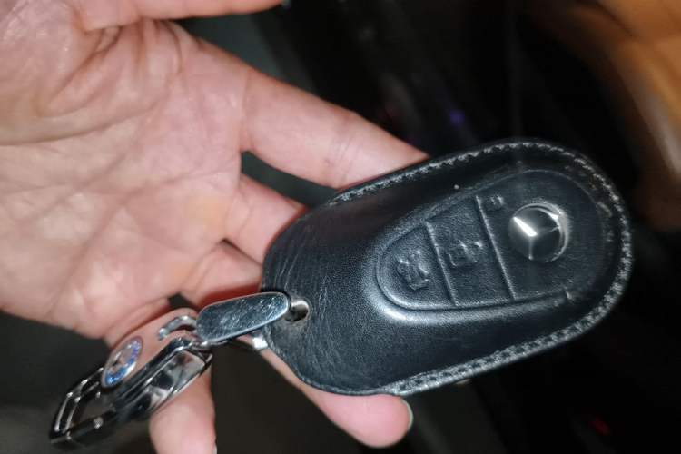 Used Mercedes-Benz S-Class 2021 S 400 L Business Model Vehicle Key