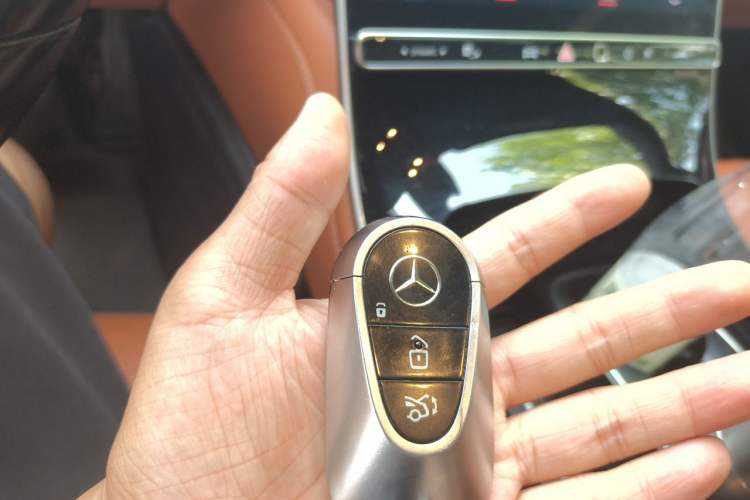 Used Mercedes-Benz S-Class 2021 S 400 L Luxury Model Vehicle Key