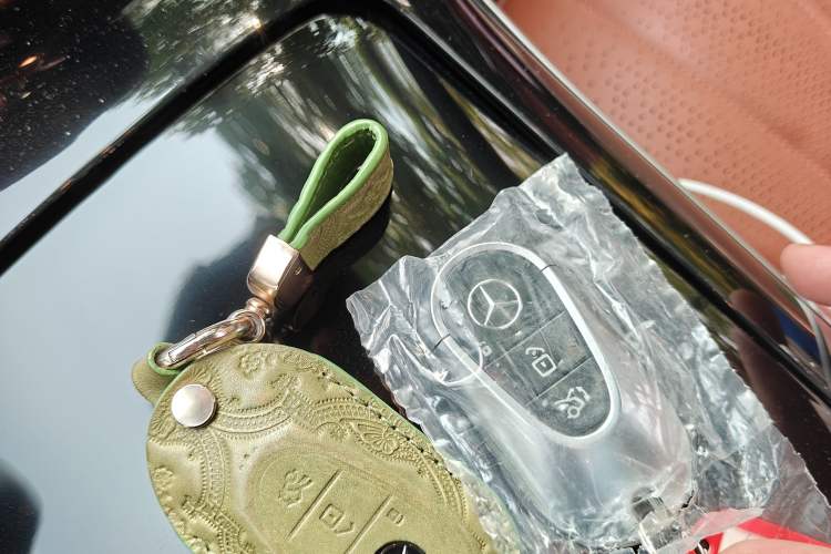 Used Mercedes-Benz S-Class 2021 S 400 L Luxury Model Vehicle Key