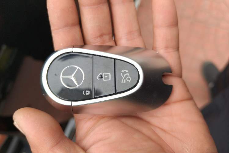 Used Mercedes-Benz S-Class 2021 S 450 L 4MATIC Vehicle Key