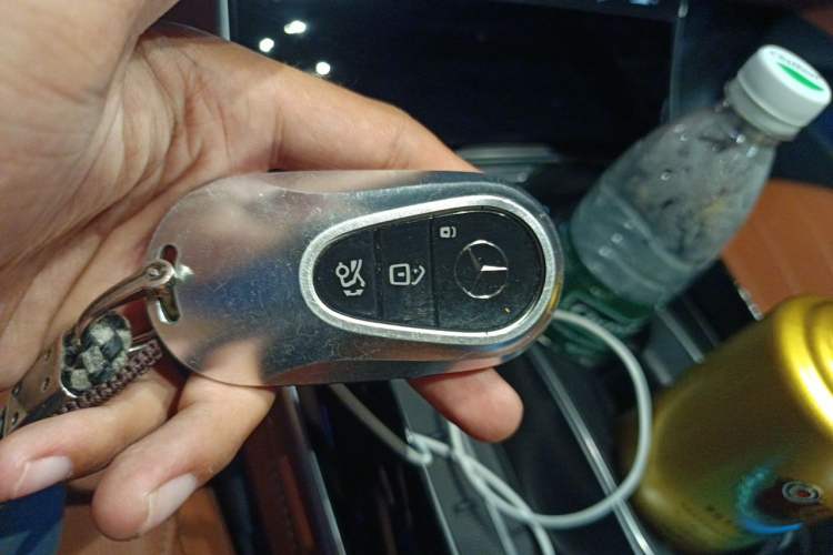 Used Mercedes-Benz S-Class 2021 S 400 L Business Model Vehicle Key