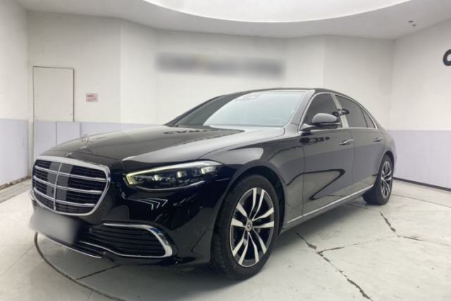 Ojetý Mercedes-Benz S-Class 2021 S 400 L Luxury Model