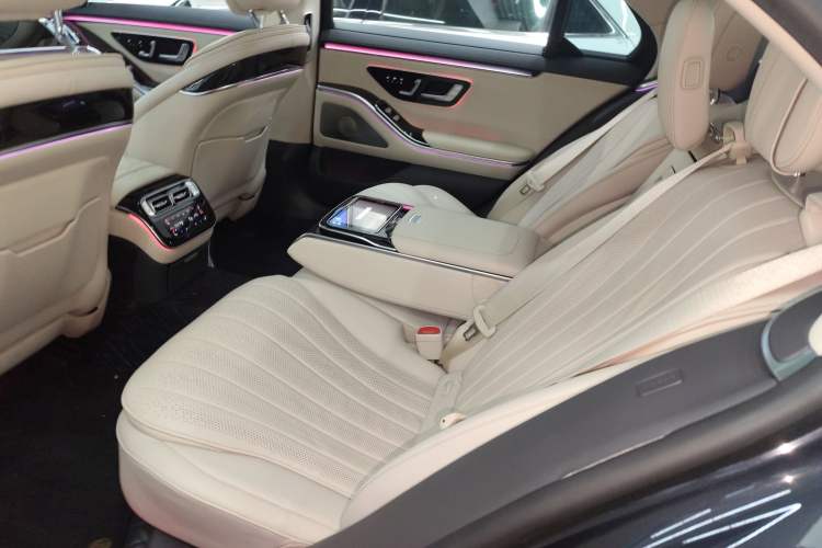 Used Mercedes-Benz S-Class 2021 S 450 L Left Rear Seat