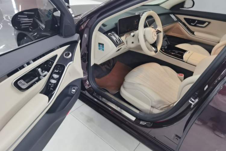 Used Mercedes-Benz S-Class 2021 S 400 L Business Model Driver Seat