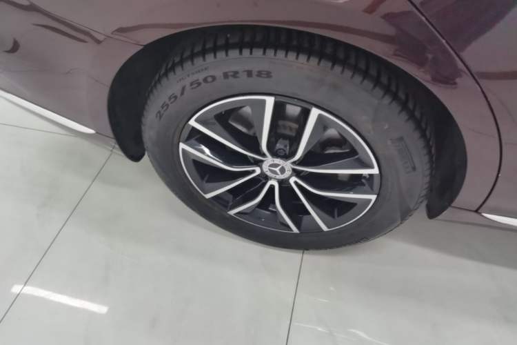 Used Mercedes-Benz S-Class 2021 S 400 L Business Model Right Rear Wheel Hub