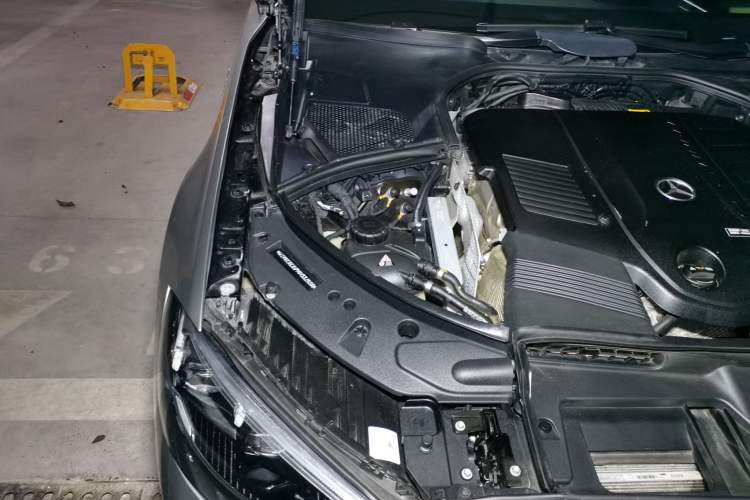 Used Mercedes-Benz S-Class 2021 S 500 L 4MATIC Engine Bay Right