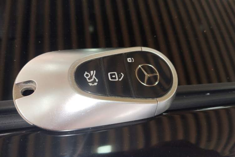 Used Mercedes-Benz S-Class 2021 Year Restyled S 450 L Interior 1