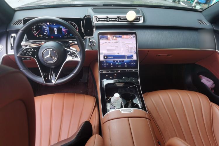 Used Mercedes-Benz S-Class 2022 S 400 L Business Model Center Console