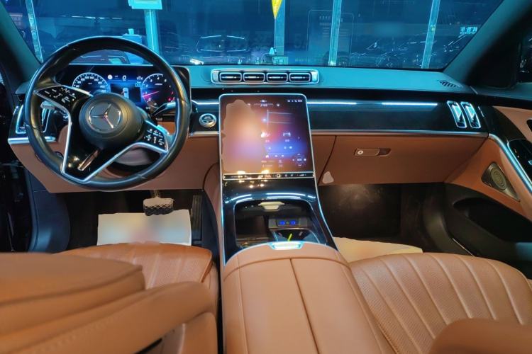 Used Mercedes-Benz S-Class 2022 Revised S 400 L Luxury Edition Center Console