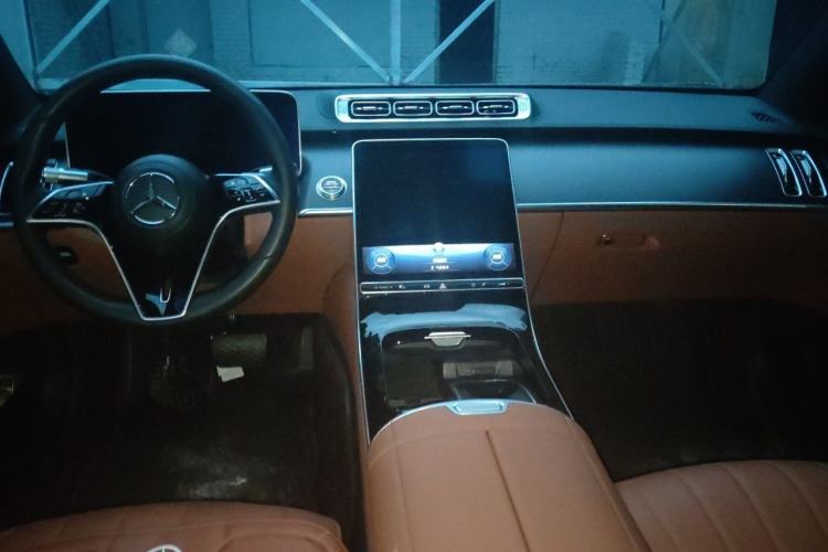 Used Mercedes-Benz S-Class 2022 S 400 L Business Model Center Console
