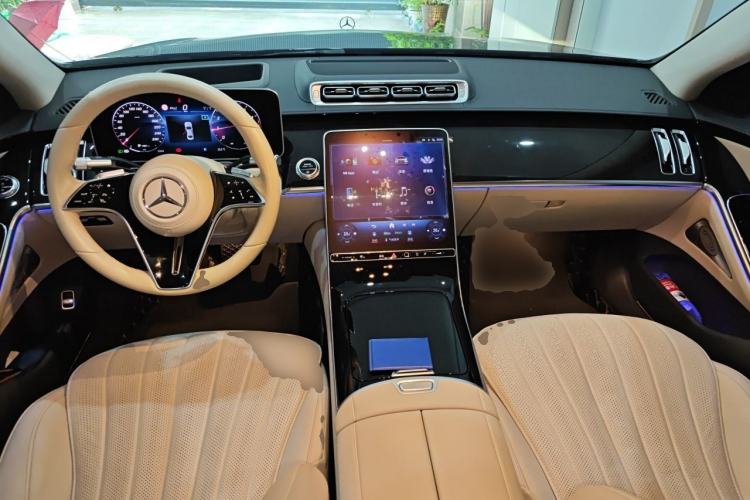 Used Mercedes-Benz S-Class 2022 Revised S 400 L Luxury Edition Center Console