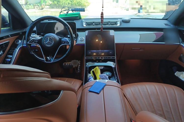 Used Mercedes-Benz S-Class 2022 Revised S 400 L Luxury Edition Center Console