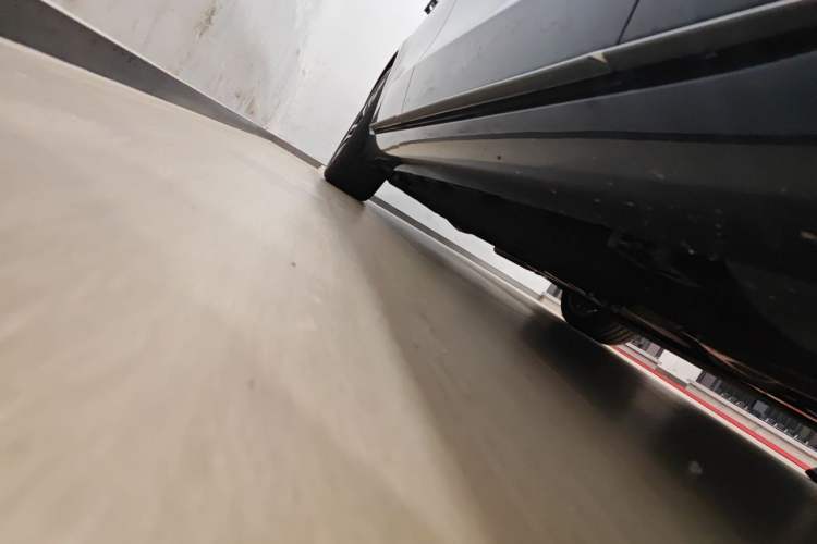 Used Mercedes-Benz S-Class 2022 Revised S 400 L Luxury Edition Chassis Front Right