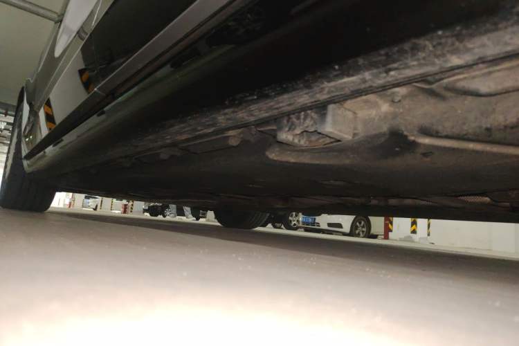Used Mercedes-Benz S-Class 2022 S 400 L Business Model Chassis Rear Left