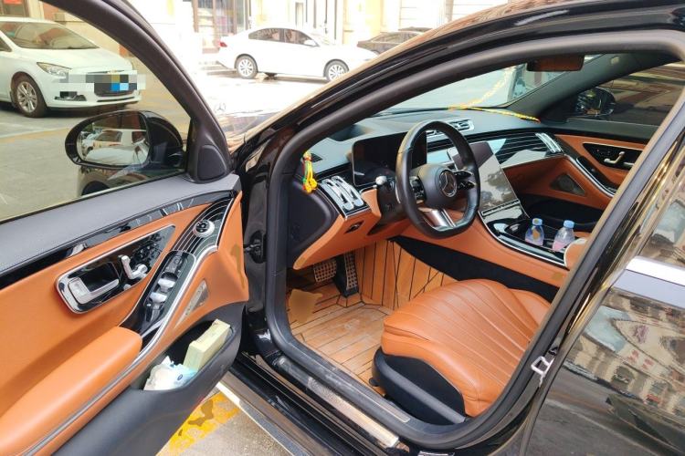 Used Mercedes-Benz S-Class 2022 S 450 L 4MATIC Driver Seat