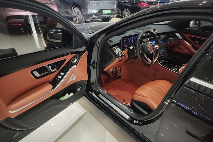 Used Mercedes-Benz S-Class 2022 S 450 L Driver Seat