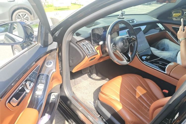 Used Mercedes-Benz S-Class 2022 Revised S 400 L Luxury Edition Driver Seat