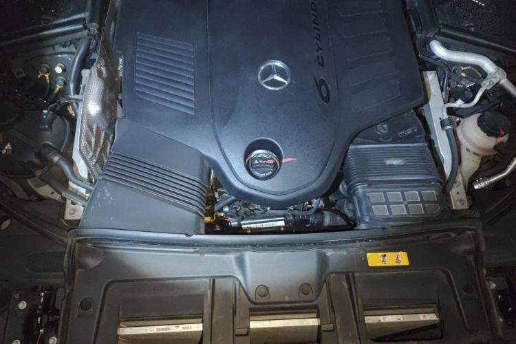Used Mercedes-Benz S-Class 2022 Refresh S 450 L 4MATIC Engine Bay