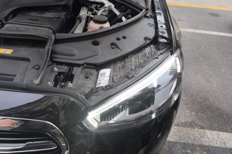Used Mercedes-Benz S-Class 2022 S 400 L Luxury Model Engine Bay Left