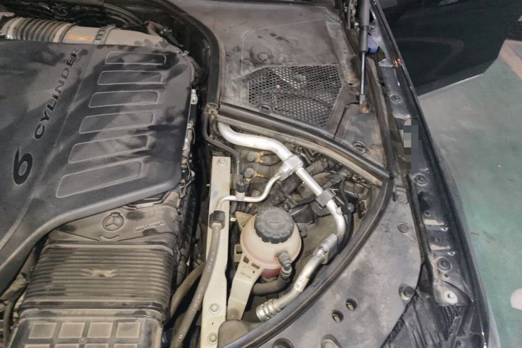 Used Mercedes-Benz S-Class 2022 S 400 L Business Model Engine Bay Left