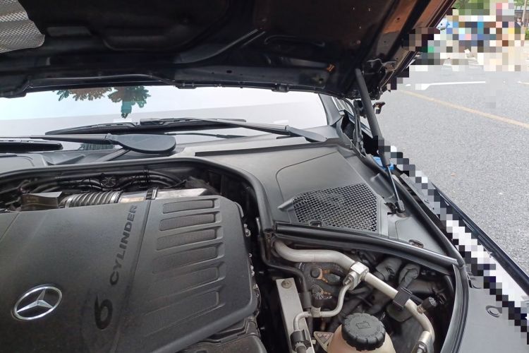 Used Mercedes-Benz S-Class 2022 S 400 L Luxury Model Engine Bay Left