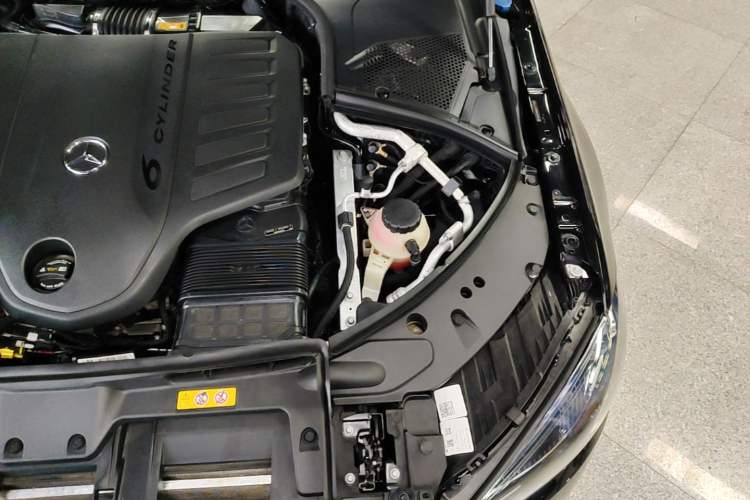 Used Mercedes-Benz S-Class 2022 S 400 L Business Model Engine Bay Left