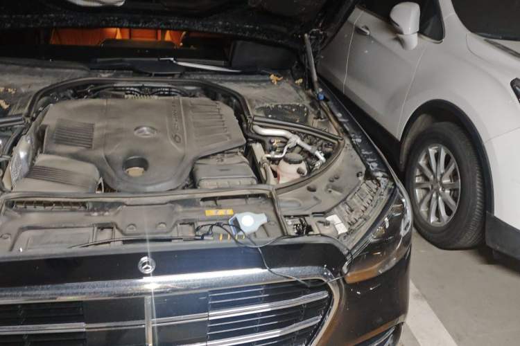 Used Mercedes-Benz S-Class 2022 S 450 L 4MATIC Engine Bay Left