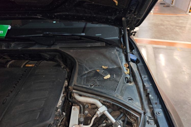 Used Mercedes-Benz S-Class 2022 Revised S 400 L Business Version Engine Bay Left