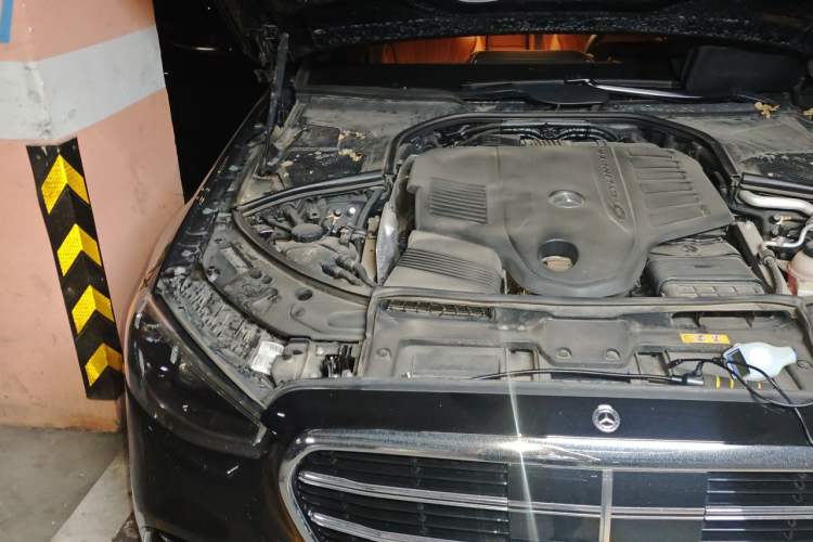 Used Mercedes-Benz S-Class 2022 S 450 L 4MATIC Engine Bay Right