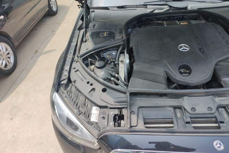 Used Mercedes-Benz S-Class 2022 Revised S 400 L Business Version Engine Bay Right