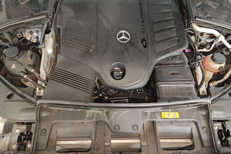 Used Mercedes-Benz S-Class 2022 Revised S 400 L Luxury Edition Engine Bay