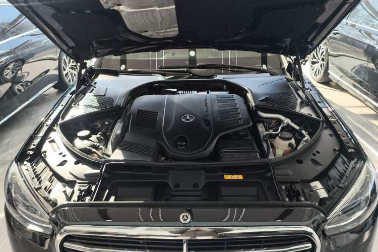 Used Mercedes-Benz S-Class 2022 Revised S 400 L Business Version Engine Bay
